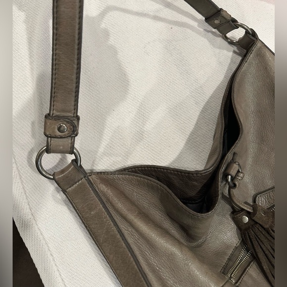 Frye Clara Smoke Grey Leather Fringe Tassel Hobo Shoulder Bag Purse - Picture 8 of 15